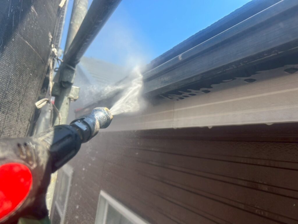 雨樋高圧ジェット洗浄